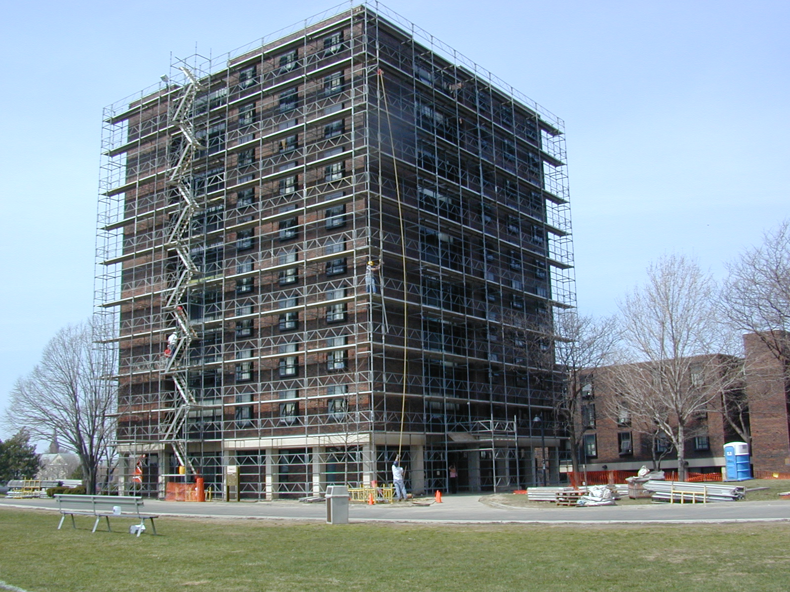 Scaffolding University at Buffalo Dormitories, NY Scaffolding University at Buffalo Dormitories, NY - 1